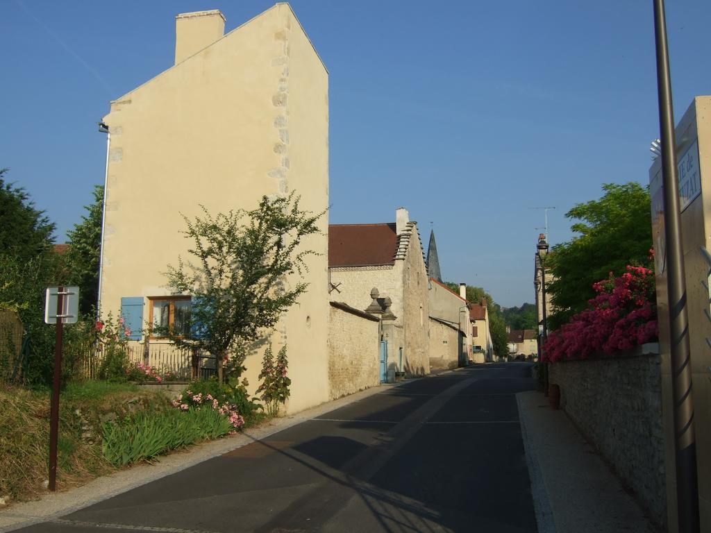 Bed and Breakfast Le Vieux Velo Chaptuzat Exterior foto