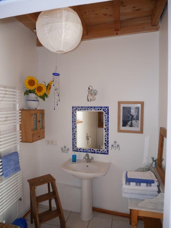 Bed and Breakfast Le Vieux Velo Chaptuzat Exterior foto